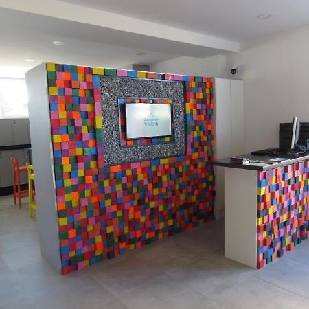 Hotel Alojamientos Aviche 6 Santander Ngoại thất bức ảnh
