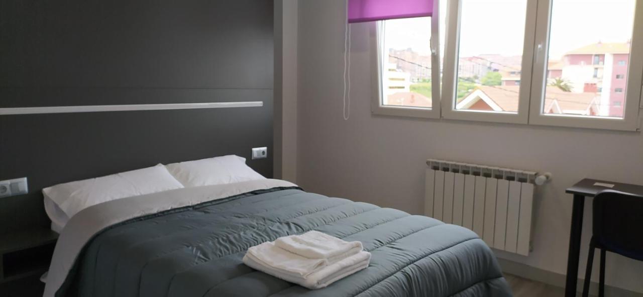 Hotel Alojamientos Aviche 6 Santander Ngoại thất bức ảnh