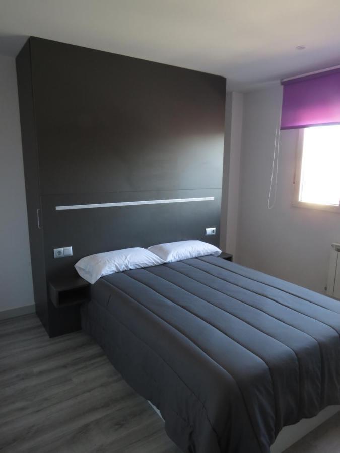 Hotel Alojamientos Aviche 6 Santander Ngoại thất bức ảnh